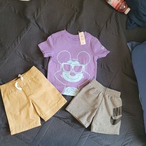 GAP Purple Graphic Tee and Shorts Set